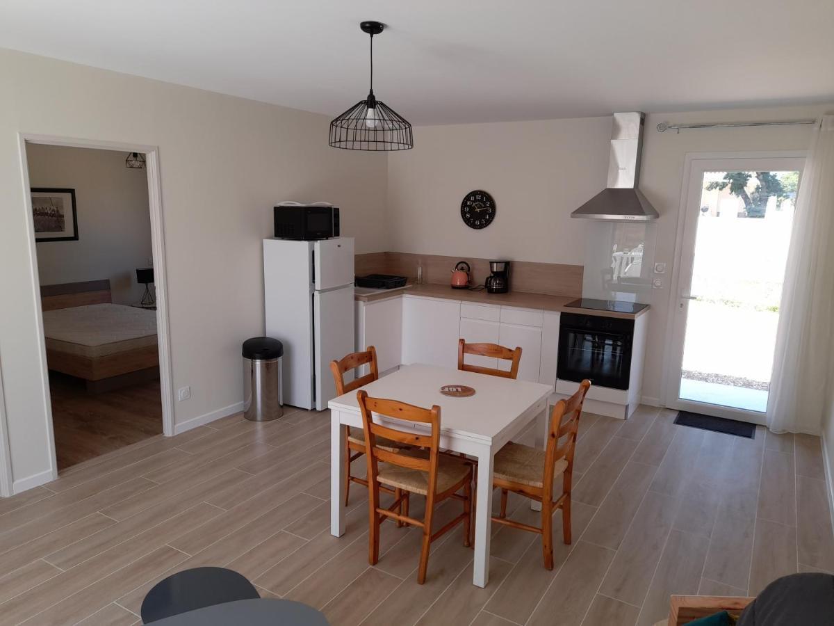 Appartement Le Logis De Gatseau à Les Mathes Extérieur photo